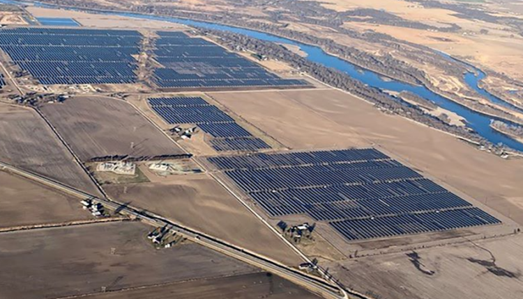 Clenera brings Wapello Solar Project online

