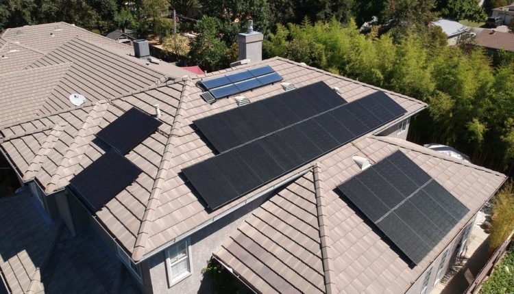 BayWa r.e. Now distribute Silfab solar panels

