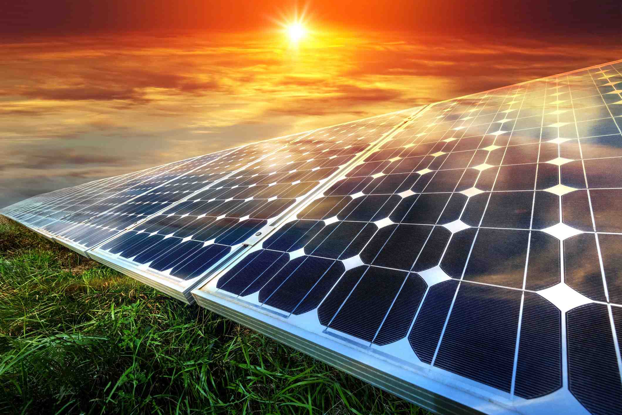 Does solar increase home value?