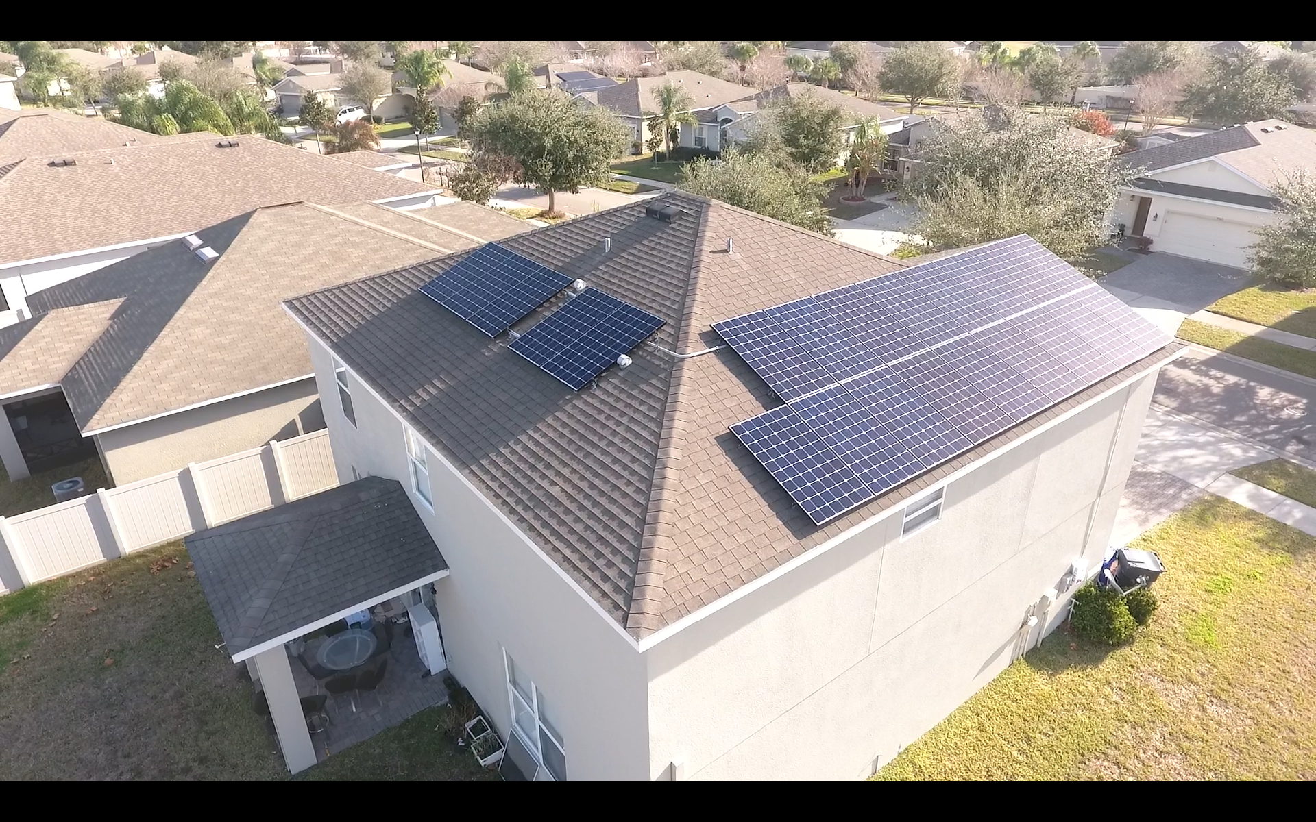 How many years do solar panels last?