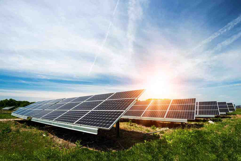 Do people steal solar panels UK?