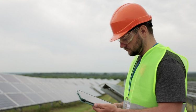 solar service technician