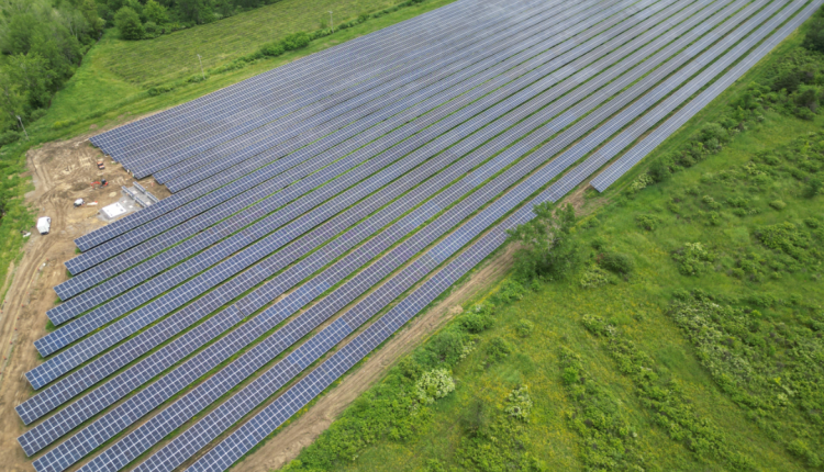 Developer plans 33-acre, $20.8M solar farm in the Southtowns
