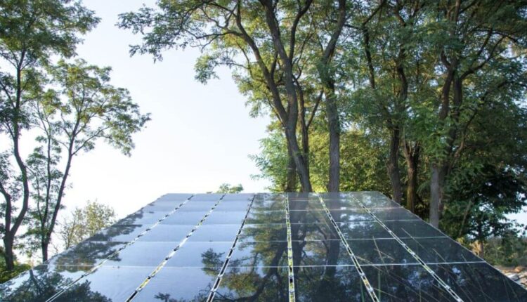 How factories can use solar energy to reduce their carbon footprint

