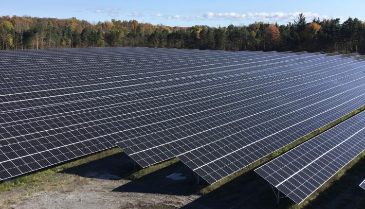 Solar Farm Myths Debunked: 8 Common Misconceptions Explained